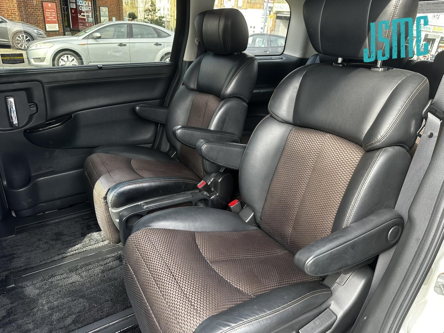 Used Nissan Elgrand 2011 for sale - 78099771: Photo 8