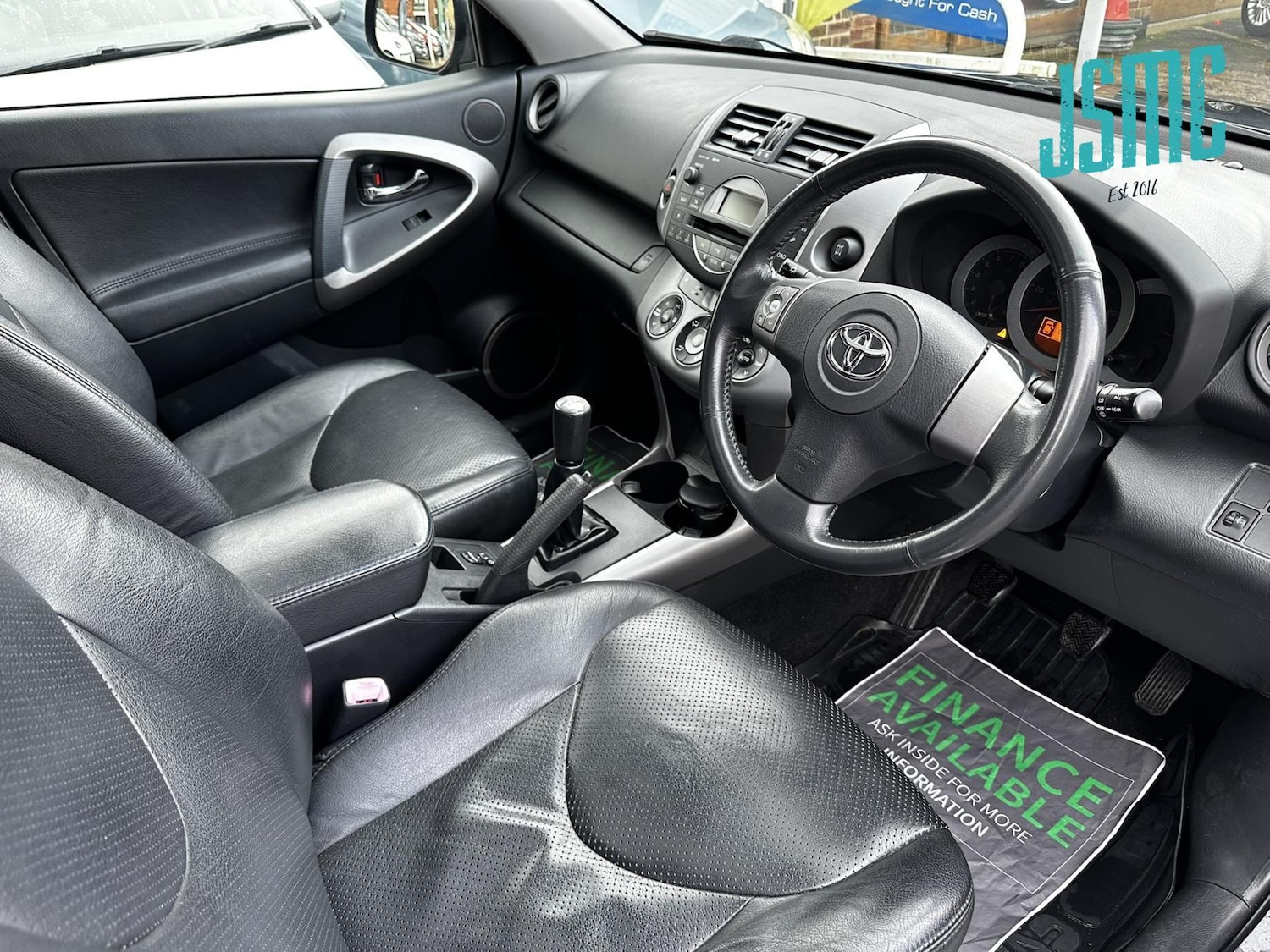 Used Toyota RAV4 2007 for sale - 77478301: Photo 5
