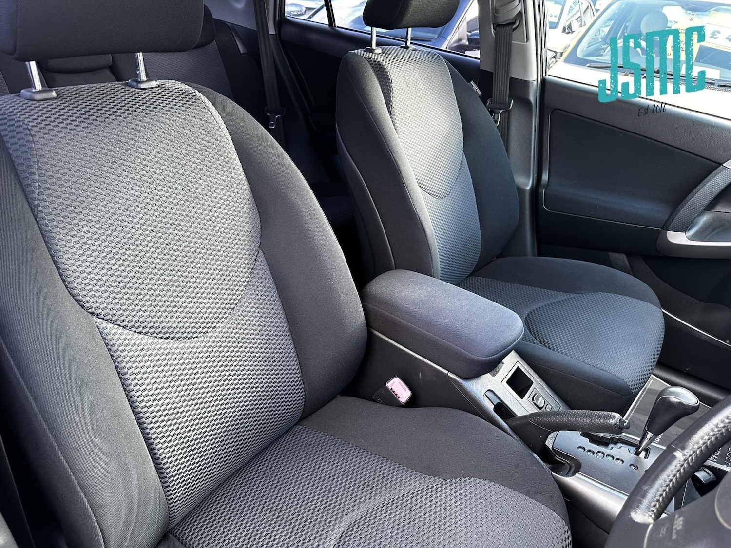 Used Toyota RAV4 2007 for sale - 76438410: Photo 9