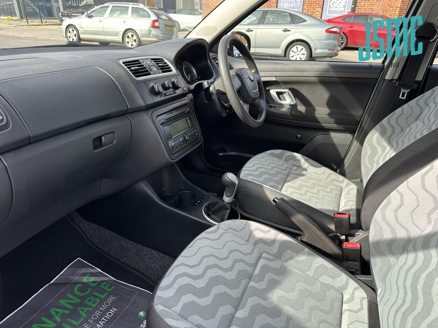 Used Skoda Fabia 2010 for sale - 76055979: Photo 2