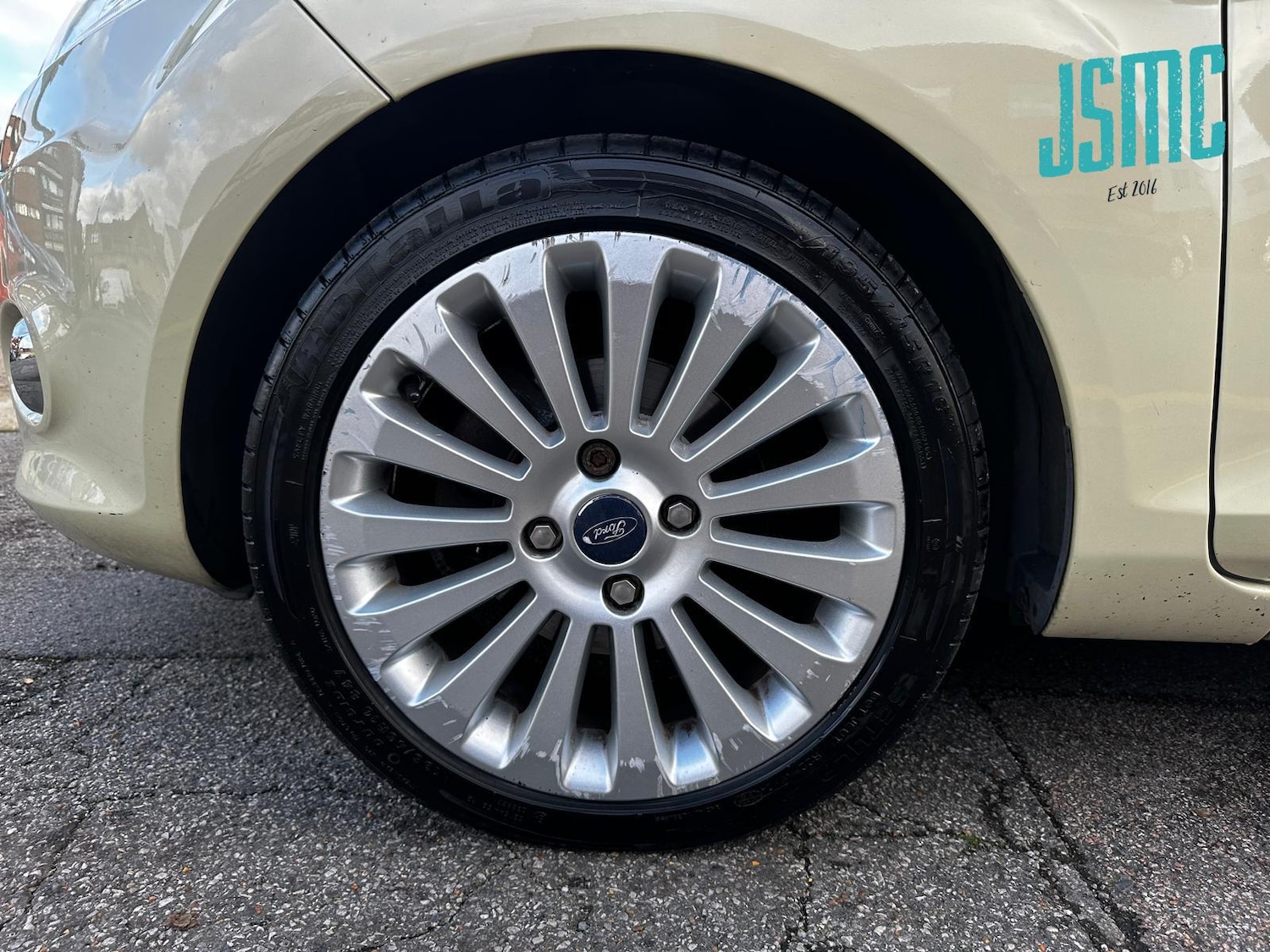 Used Ford Fiesta 2009 for sale - 76511216: Photo 38