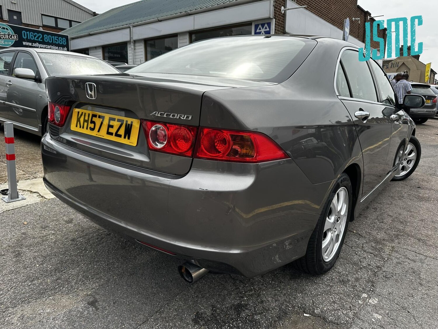 Vehicle 27