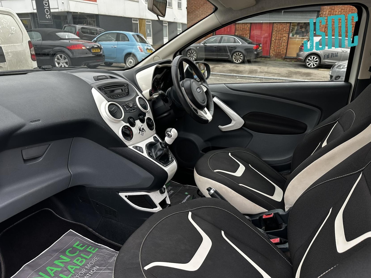 Used Ford Ka 2015 for sale - 77492836: Photo 2