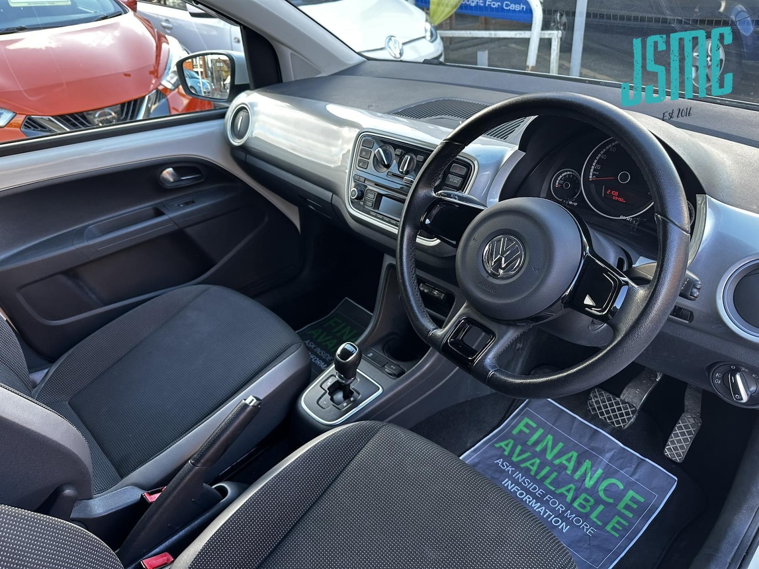 Used Volkswagen up! 2012 for sale - 77754510: Photo 7