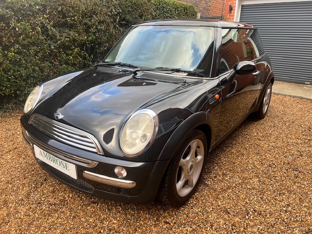 Used MINI Hatch 2002 for sale - 77300638: Photo 9