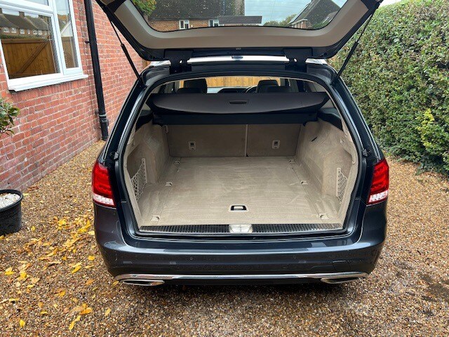 Used Mercedes-Benz E Class 2014 for sale - 76462348: Photo 7