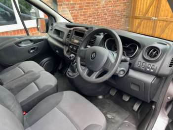 Used Renault Trafic 2020 for sale - 74588797: Photo