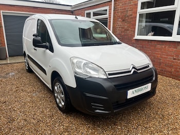 Used Citroen Berlingo 2018 for sale - 77206822: Photo