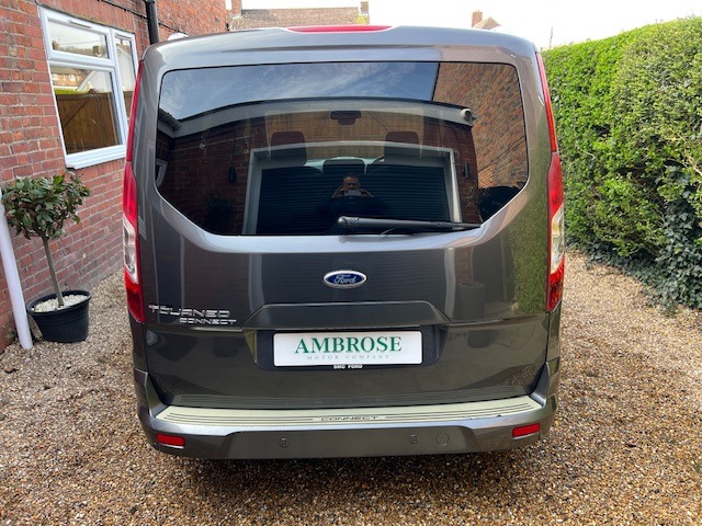 Used Ford Tourneo Connect 2015 for sale - 77973568: Photo 14