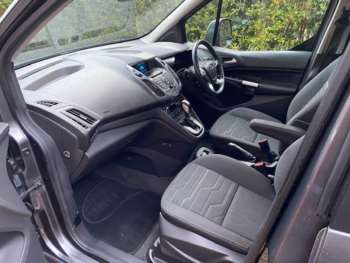 Used Ford Tourneo Connect 2015 for sale - 73144012: Photo