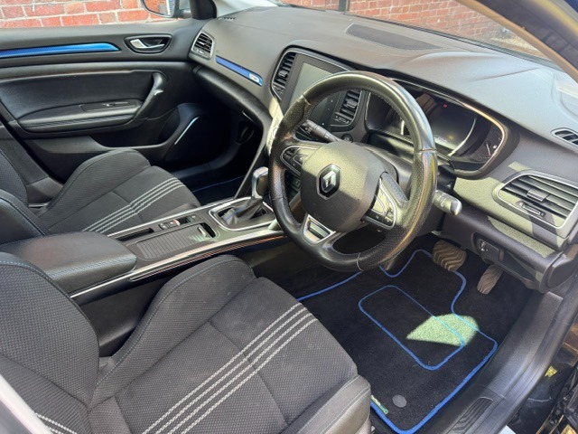 Used Renault Megane 2021 for sale - 78053621: Photo 3