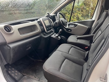 Used Renault Trafic 2016 for sale - 77187089: Photo