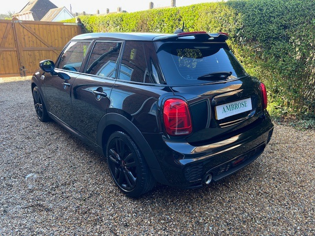 Used MINI Hatch 2019 for sale - 77918213: Photo 2