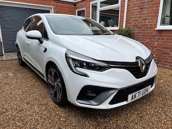 Used Renault Clio 2021 for sale - 75760518: Photo