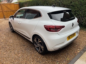 Used Renault Clio 2021 for sale - 75760518: Photo