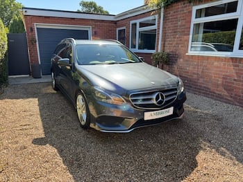 Used Mercedes-Benz E Class 2014 for sale - 79500867: Photo