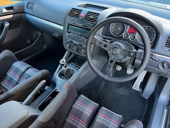 Used Volkswagen Golf 2006 for sale - 77435356: Photo