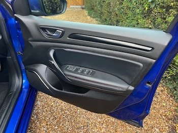 Used Renault Megane 2021 for sale - 78568910: Photo