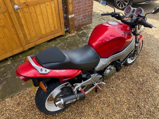 Used Honda CB 2000 for sale - 77567543: Photo 3