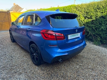 Used BMW 2 Series 2015 for sale - 79352323: Photo