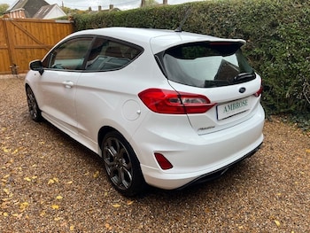 Used Ford Fiesta 2018 for sale - 76428330: Photo