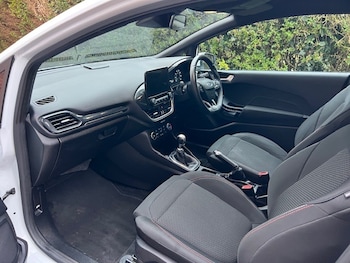 Used Ford Fiesta 2018 for sale - 76428330: Photo