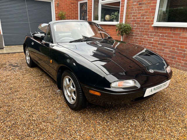 Used Mazda MX-5 1997 for sale - 76476975: Photo 1