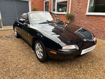 Used Mazda MX-5 1997 for sale - 76476975: Photo