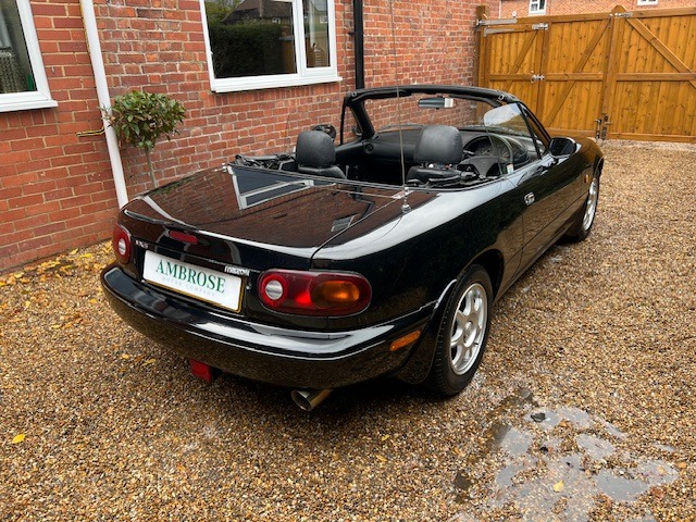 Used Mazda MX-5 1997 for sale - 76476975: Photo 2