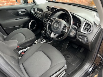 Used Jeep Renegade 2016 for sale - 76461547: Photo