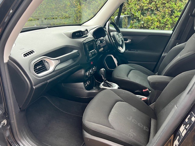 Used Jeep Renegade 2016 for sale - 76461547: Photo 4