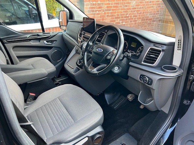 Used Ford Tourneo Custom 2018 for sale - 77774837: Photo 3