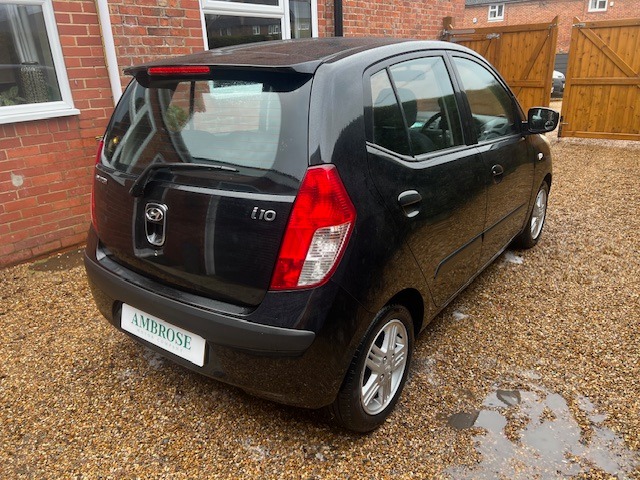 Used Hyundai i10 2010 for sale - 77294377: Photo 10
