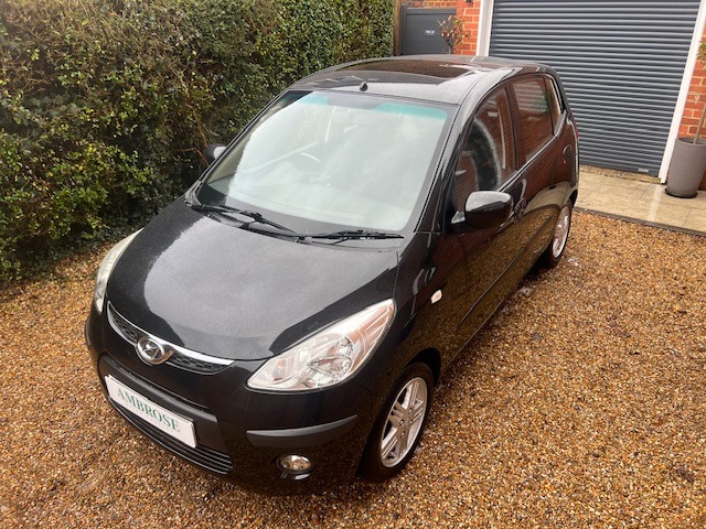 Used Hyundai i10 2010 for sale - 77294377: Photo 8