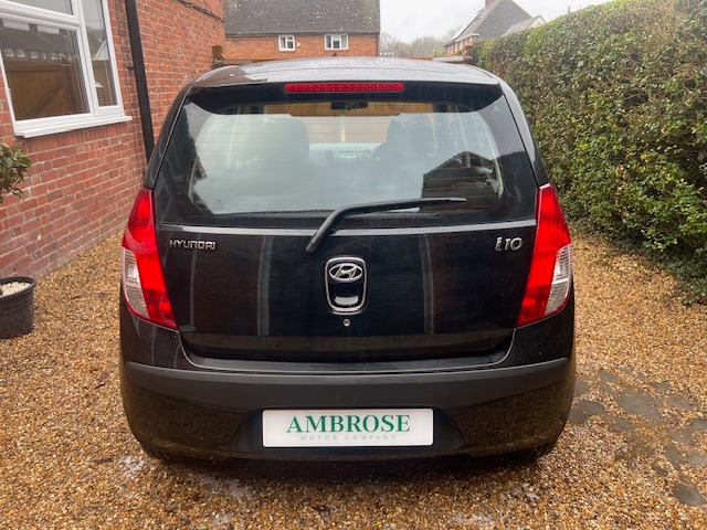 Used Hyundai i10 2010 for sale - 77294377: Photo 9