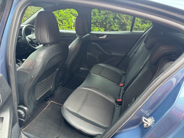 Used Ford Focus 2021 for sale - 78078222: Photo 5