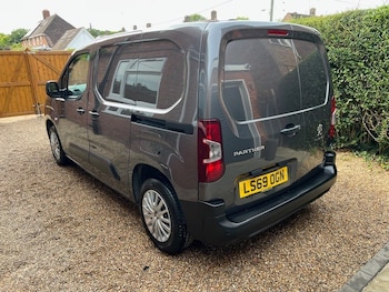 Used Peugeot Partner 2019 for sale - 75637820: Photo