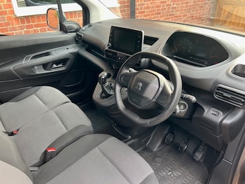 Used Peugeot Partner 2019 for sale - 75637820: Photo