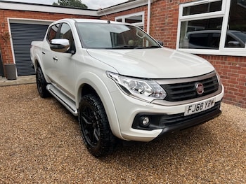 Used Fiat Fullback 2018 for sale - 77431706: Photo