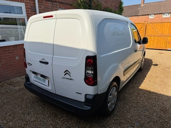 Used Citroen Berlingo 2016 for sale - 79017148: Photo