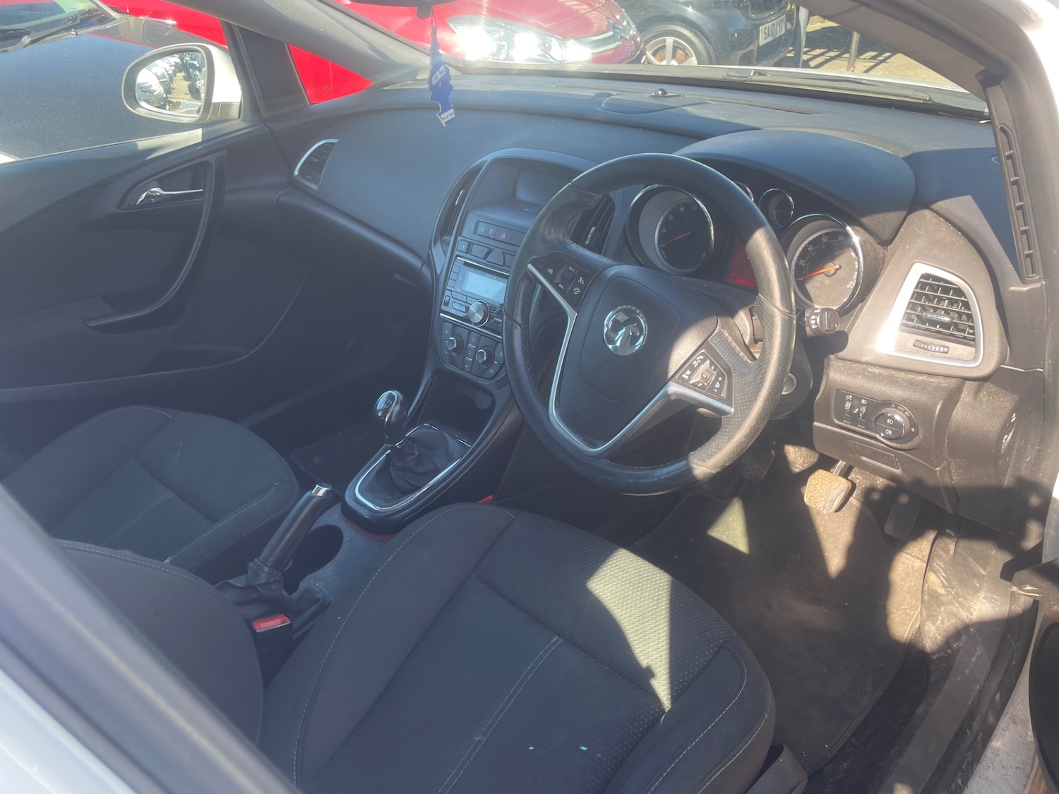 Used Vauxhall Astra 2014 for sale - 76735669: Photo 3