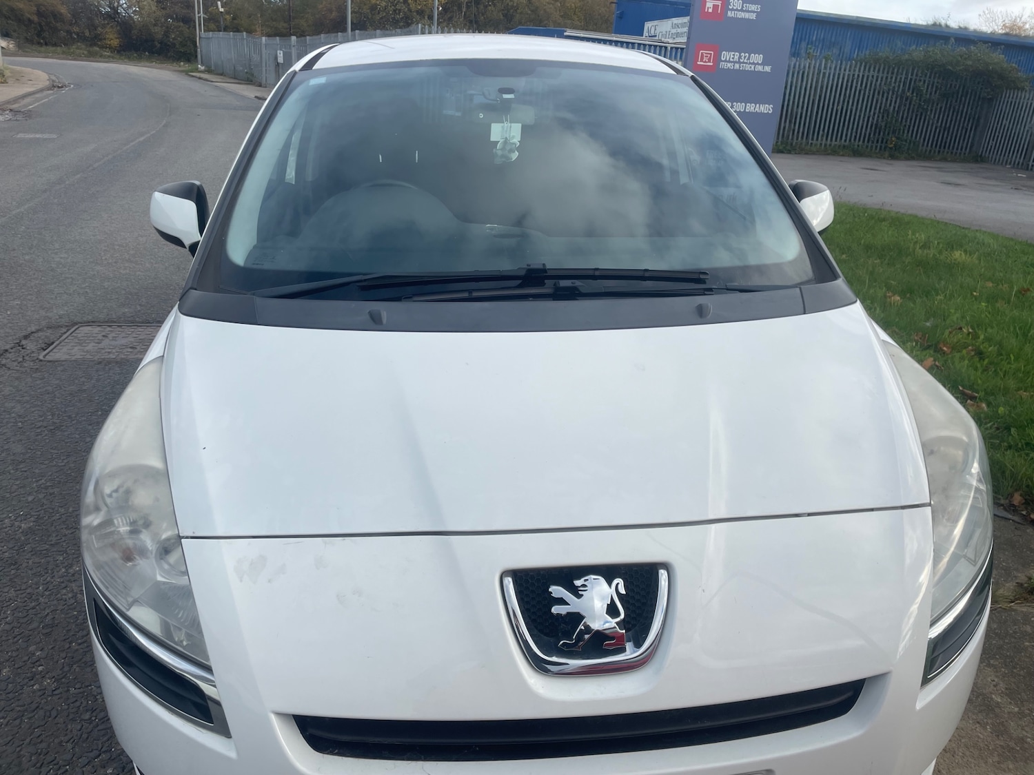 Used Peugeot 5008 2013 for sale - 76316586: Photo 1