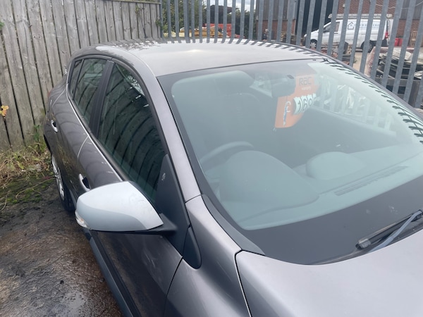 Used Renault Megane 2010 for sale - 76103732: Photo 3