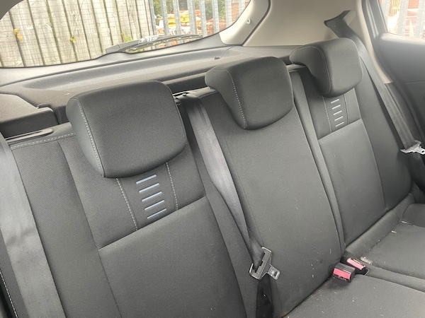 Used Renault Megane 2010 for sale - 76103732: Photo 7