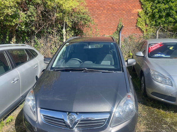 Used Vauxhall Zafira 2011 for sale - 75621596: Photo 1