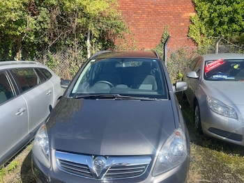 2011 (60) - 1.8i Exclusiv 5dr
