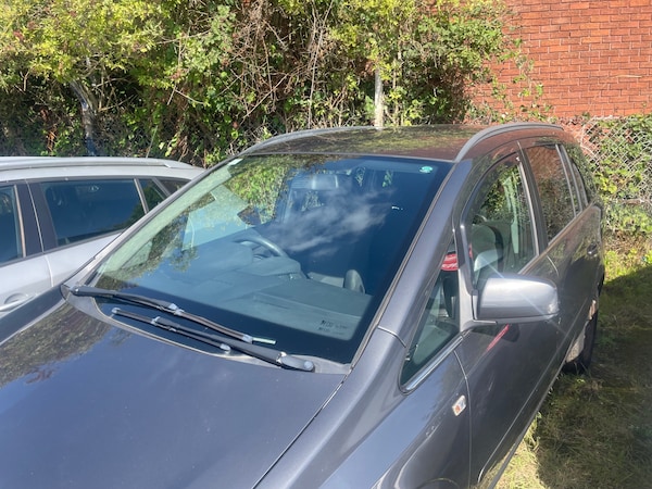 Used Vauxhall Zafira 2011 for sale - 75621596: Photo 2