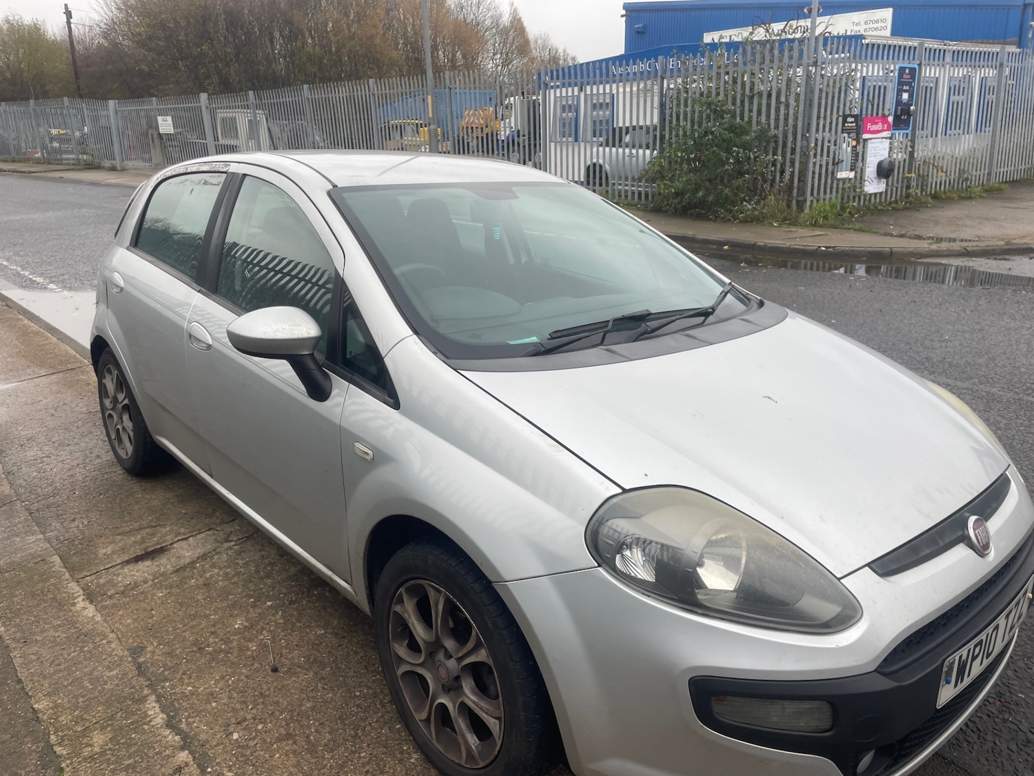 Used Fiat Punto Evo 2010 for sale - 76589085: Photo 2