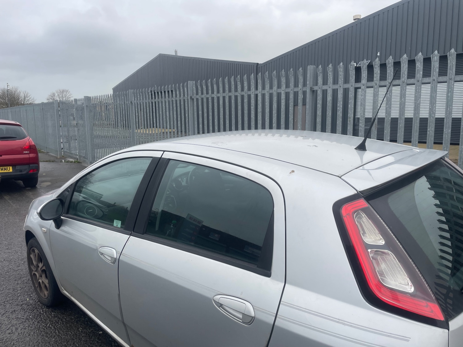 Used Fiat Punto Evo 2010 for sale - 76589085: Photo 3