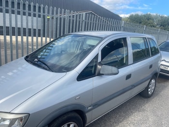 Used Vauxhall Zafira 2002 for sale - 75919518: Photo